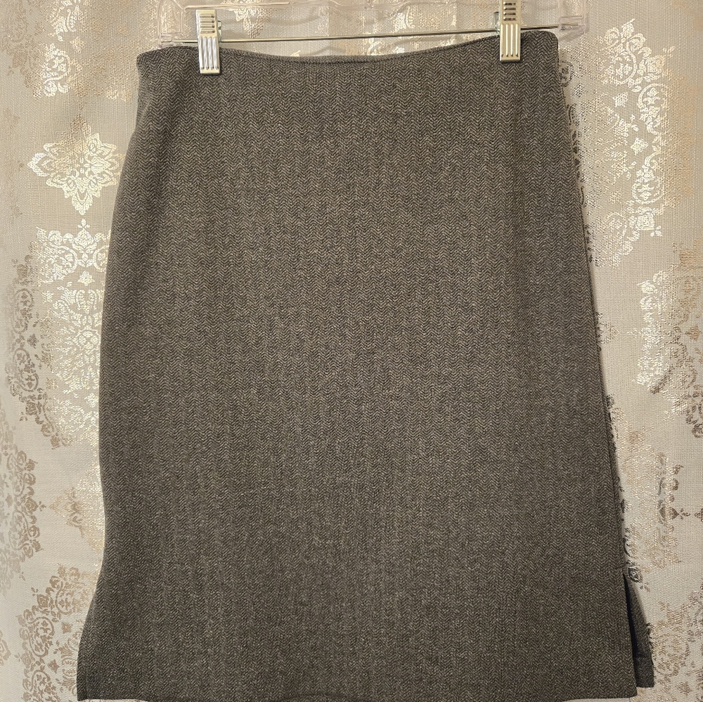 Forever 21 Gray Mini Skirt for Work